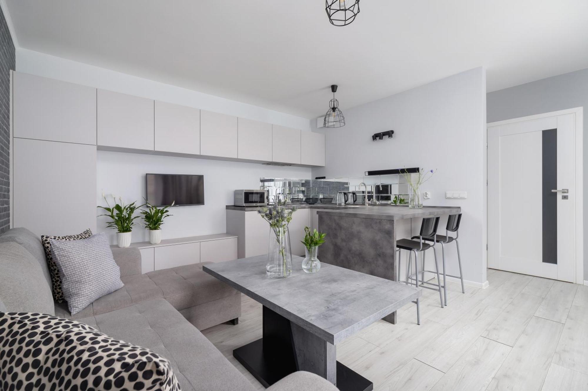 One Bedroom With A Balcony - Dietla 109 Street * Krakau