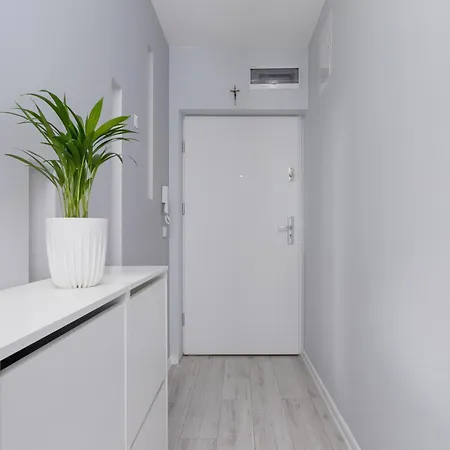 One Bedroom Apartment With A Balcony - Dietla 109 Street Krakau Exterior foto